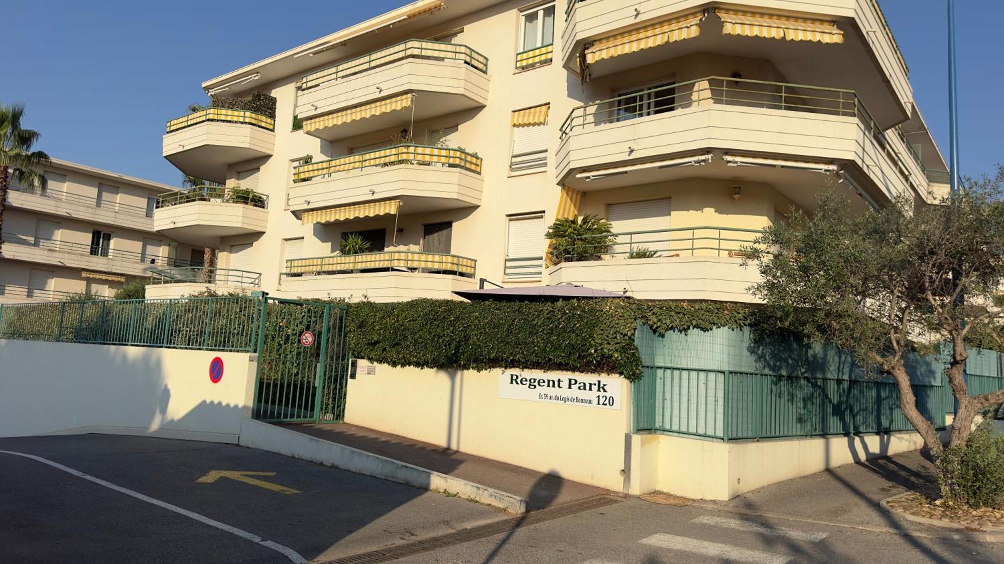 Regent Cote D'Azur Air-Conditioned, Pool, Garden & Parking Villeneuve-Loubet Kültér fotó